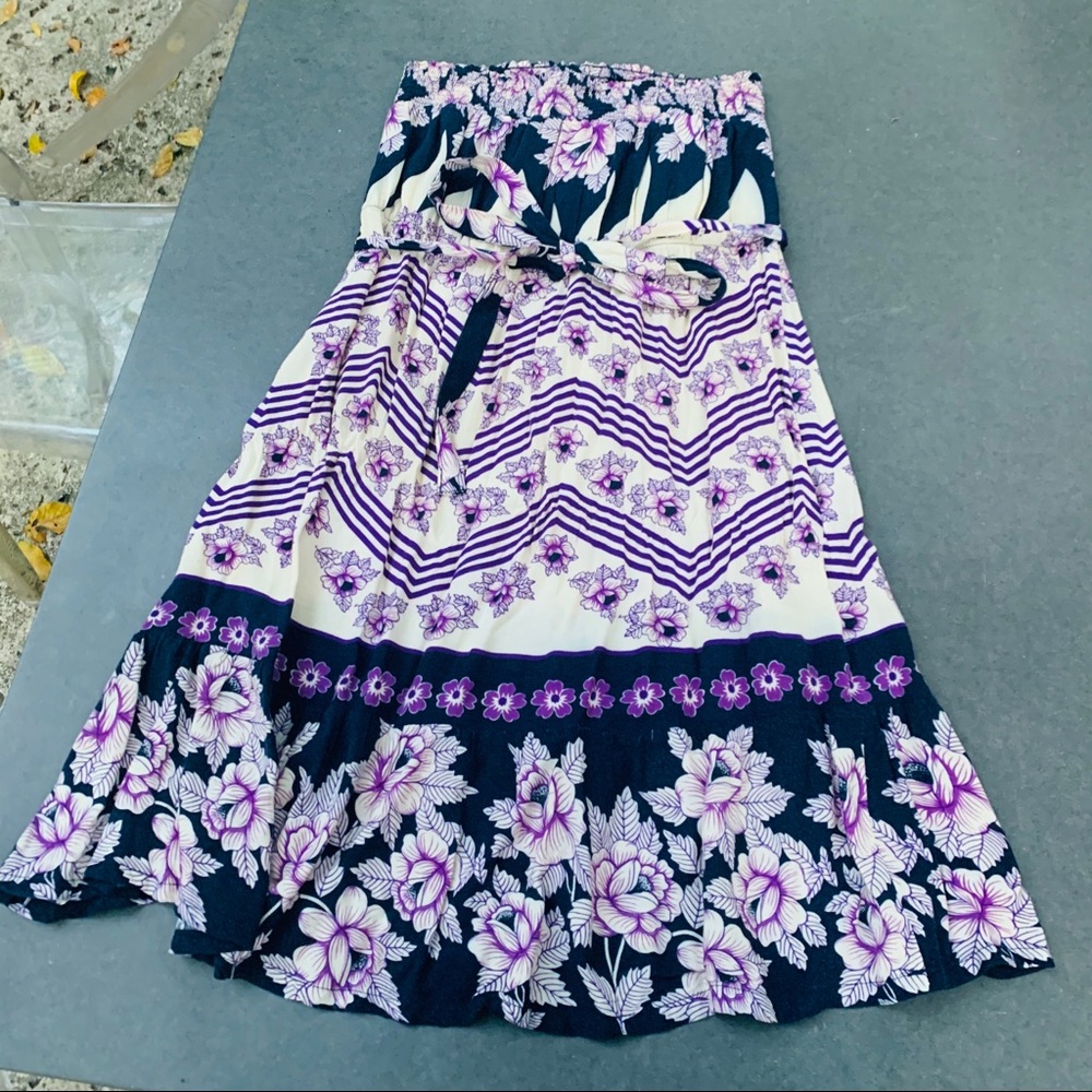 Dress Floral, Strapless, purple. Size S